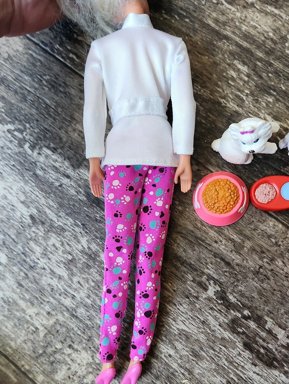 90s Barbie Pet Doctor And Accessories